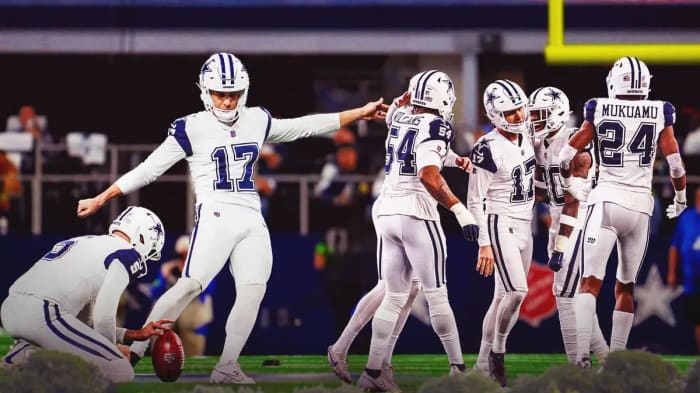 Cowboys-Brandon-Aubrey-makes-NFL-history-with-eye-popping-kicker-feat-vs